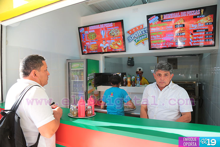 Food Court en Centro Comercial Managua